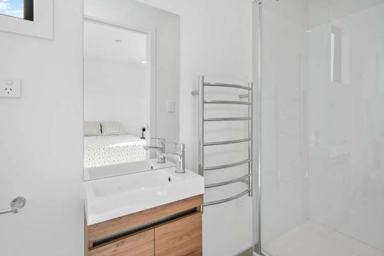 1/4 Mead Street Avondale_10