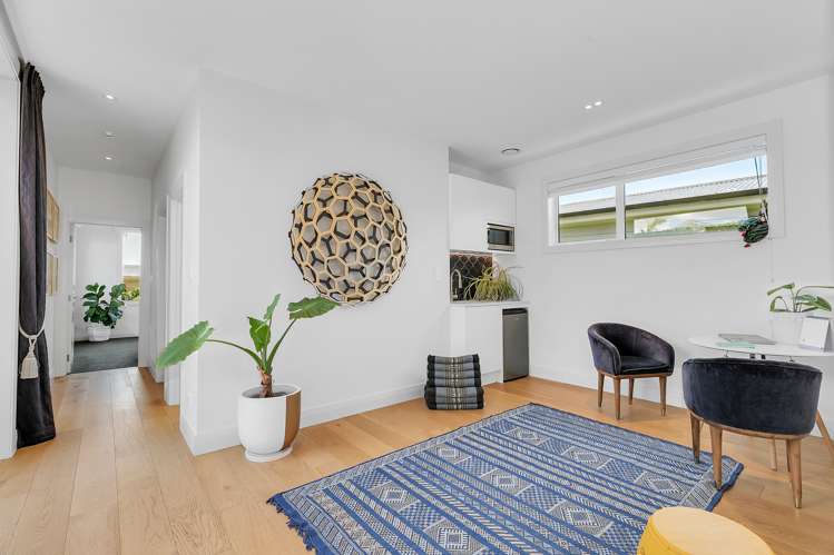 2 Manor Place Point Chevalier_12