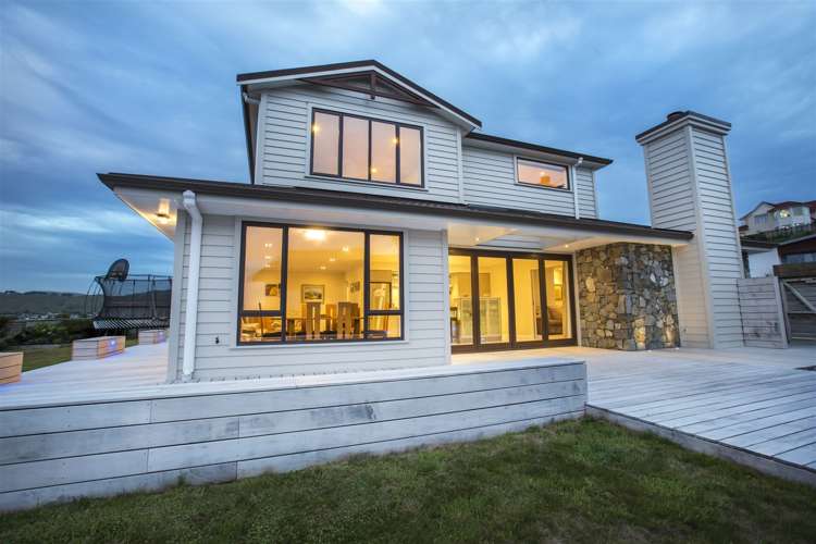 12 Aoraki Rise Aotea_24