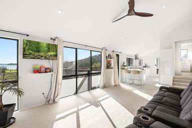 33 Dingadee Street_3