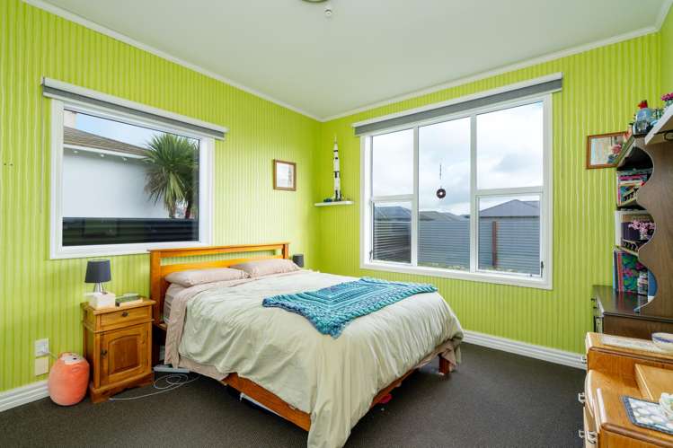 31 Lowe Street Avenal_10