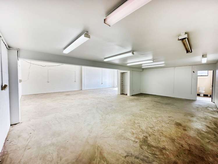 Unit 2/28 Moselle Avenue Henderson_8