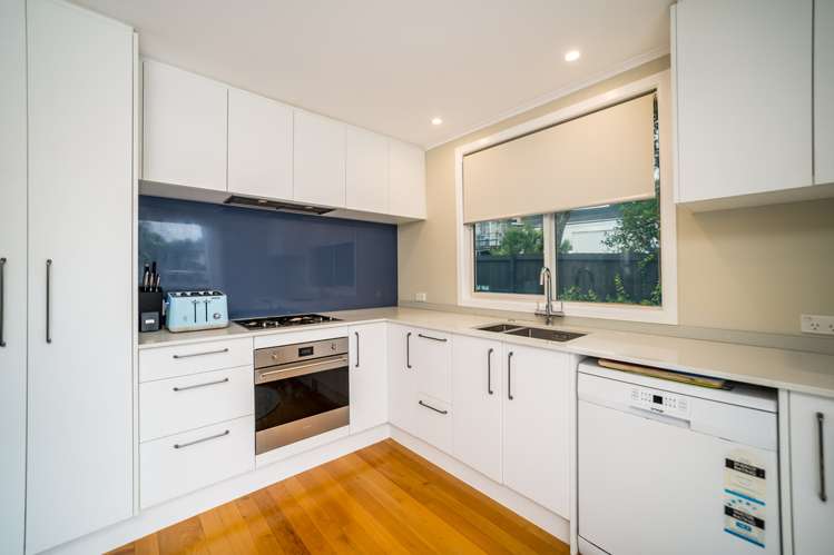 1/7 Howe Street Howick_5