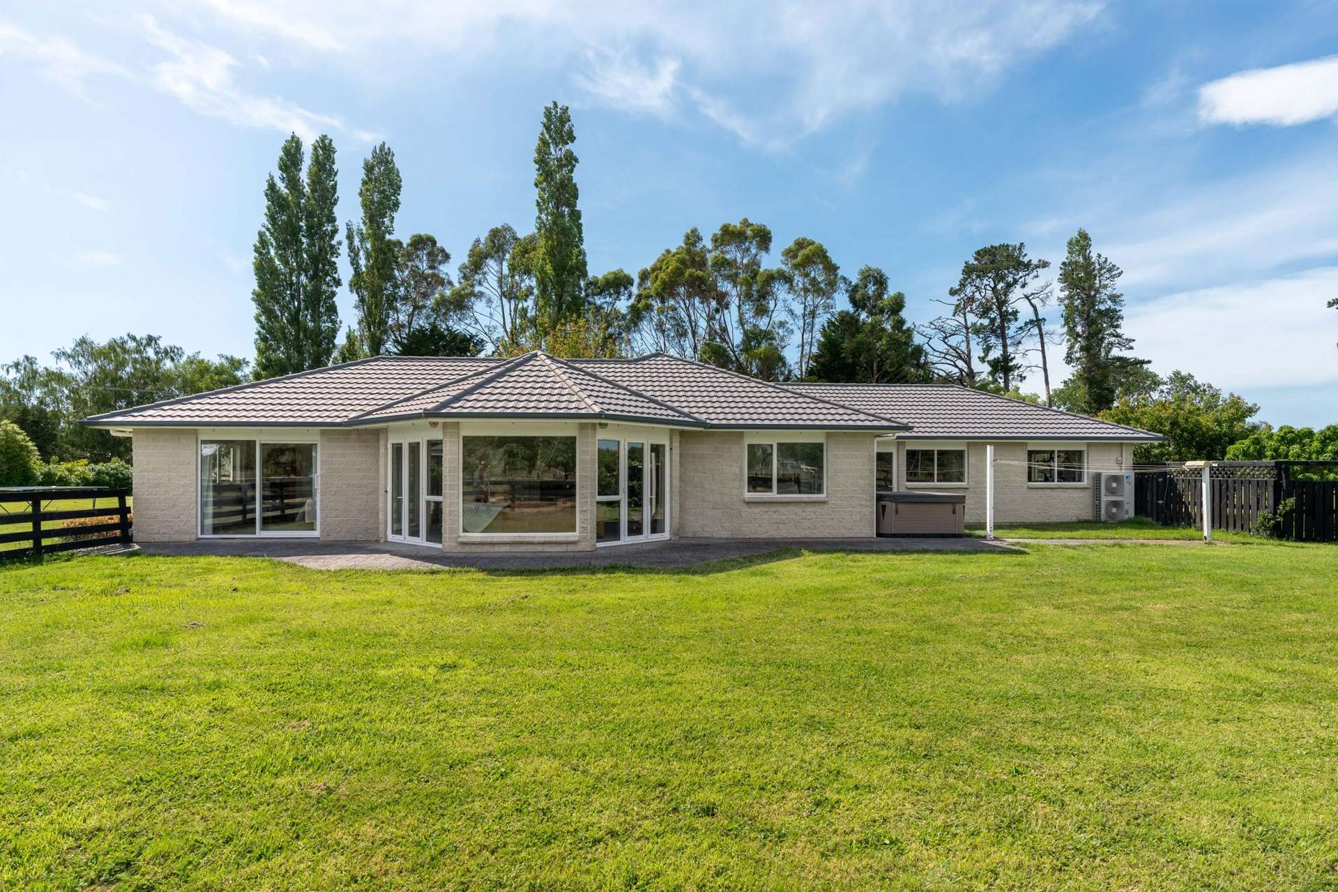 137 Kent Street Carterton_0