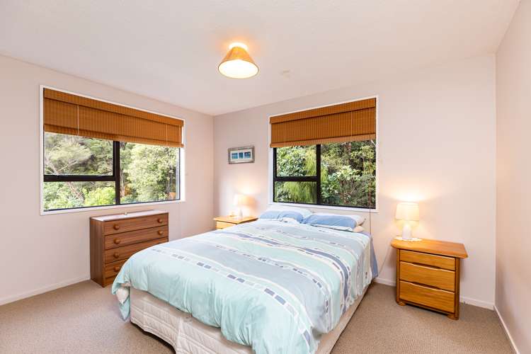 12 Saint Omer Road Kenepuru Sound_7