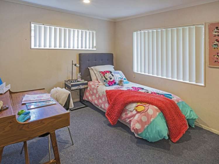 9 Corrofin Drive East Tamaki_11