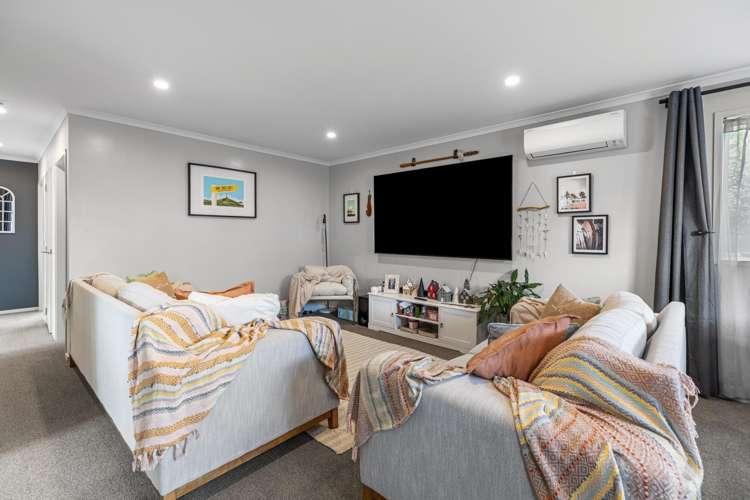 3a Stirling Grove Greerton_5