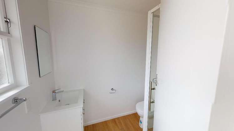 2/309 College Street 2147_8