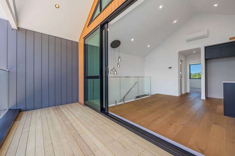 2/8 Auld Street Torbay_8