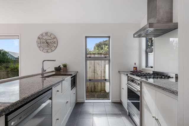 9 Alice Lane Papamoa_3