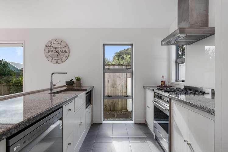 9 Alice Lane Papamoa_3