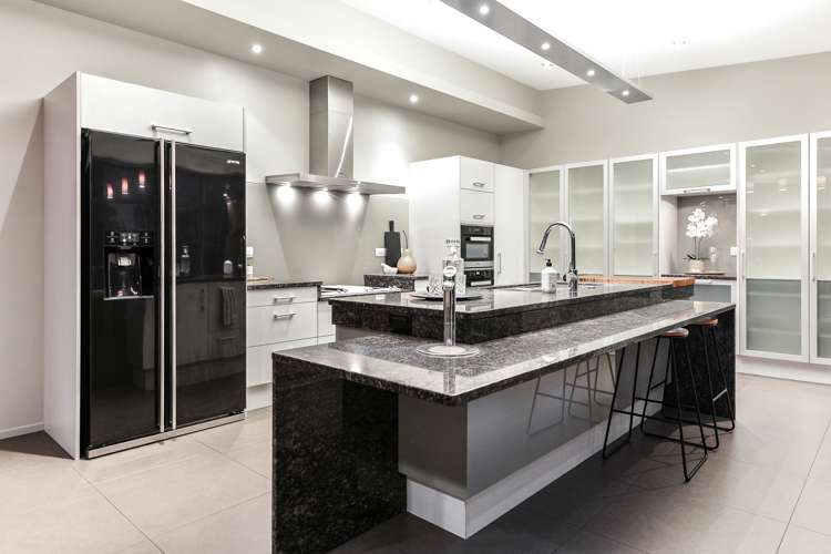 3 Peninsula Point Huntington_13