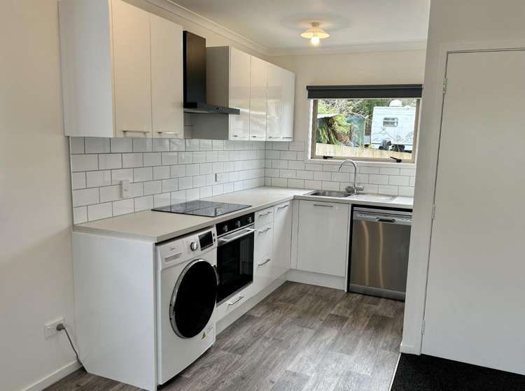 29a Turner Drive 11073_1