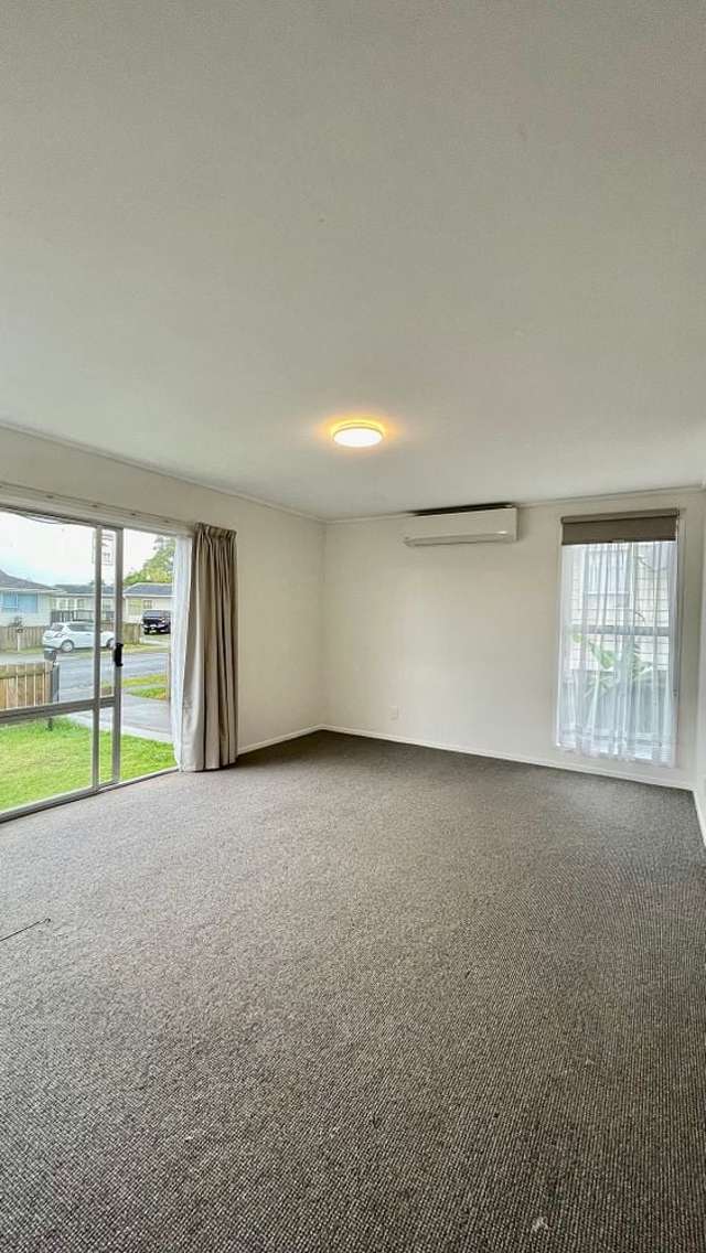 9 Yearsley Place Manurewa_2
