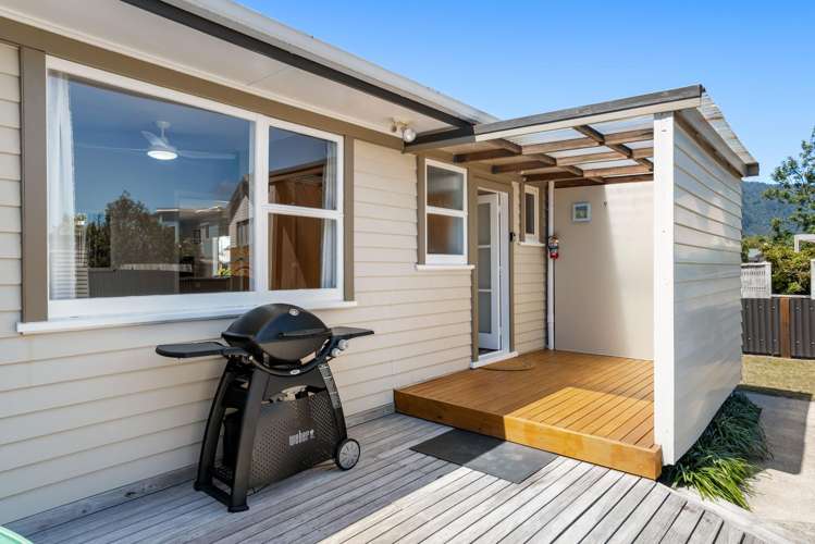 21 Given Grove Pauanui_19