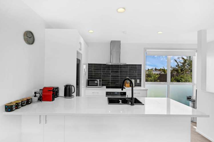 9/70A Barrack Road Mt Wellington_3
