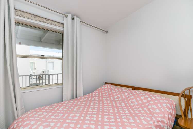 306/72 Herald Street Berhampore_7