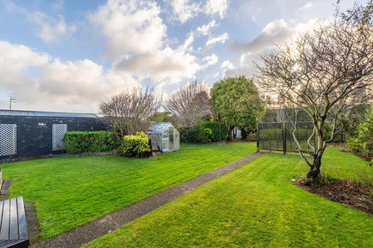 522 Tay Street Hawthorndale_19