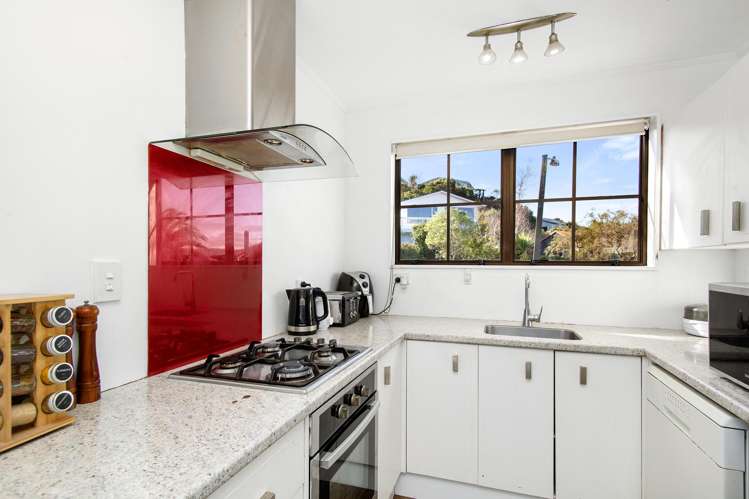 32 Pekanga Road Normandale_2