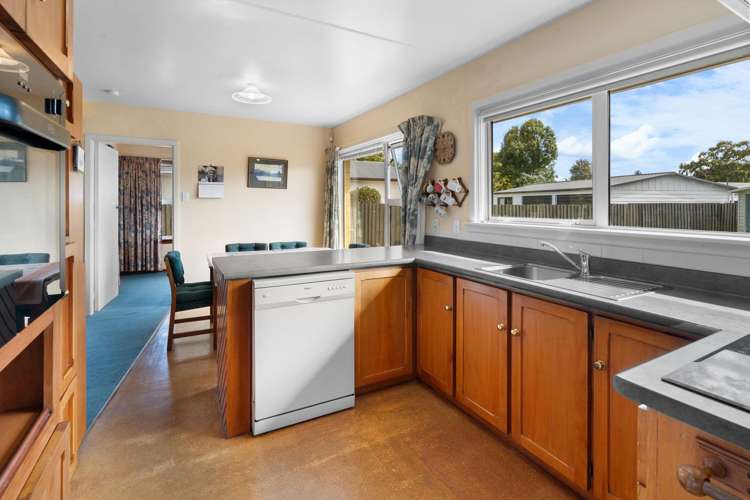 28 Charles Upham Avenue Hillmorton_6