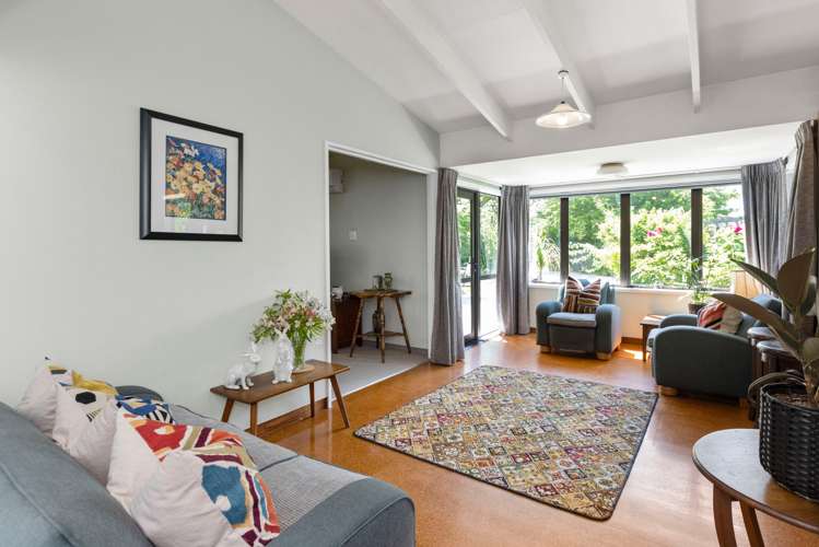 21 Upham Crescent Taradale_10