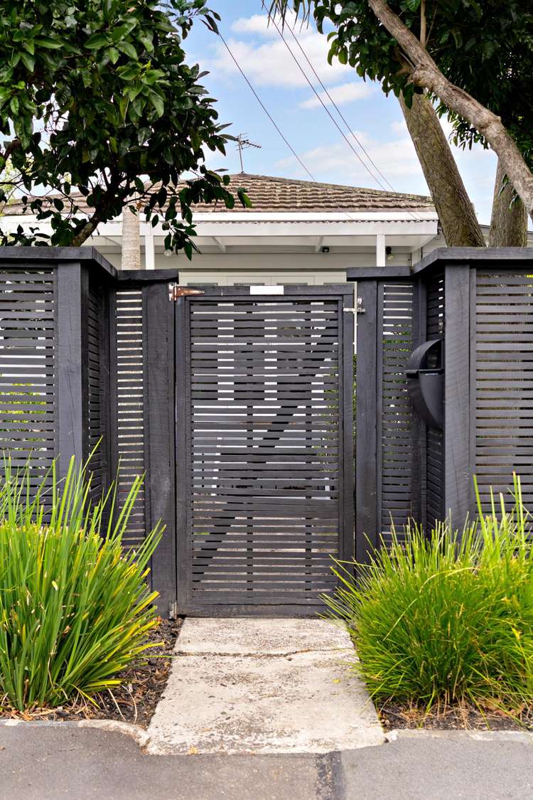 1/26 Alford Street Waterview_16