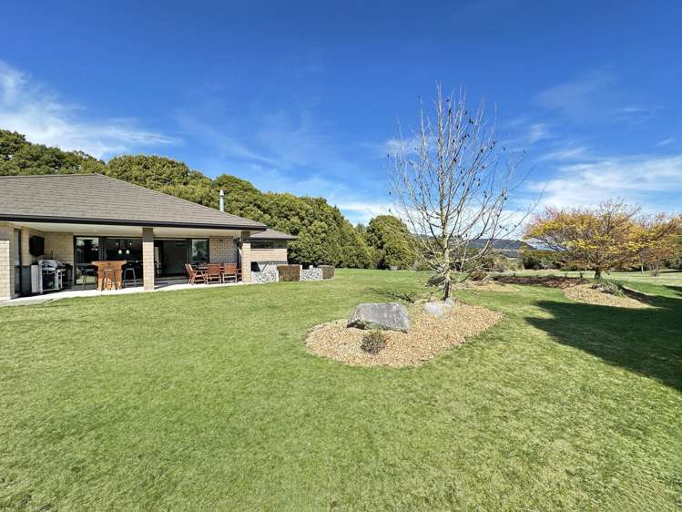 12 Lacebark Drive Kinloch_13