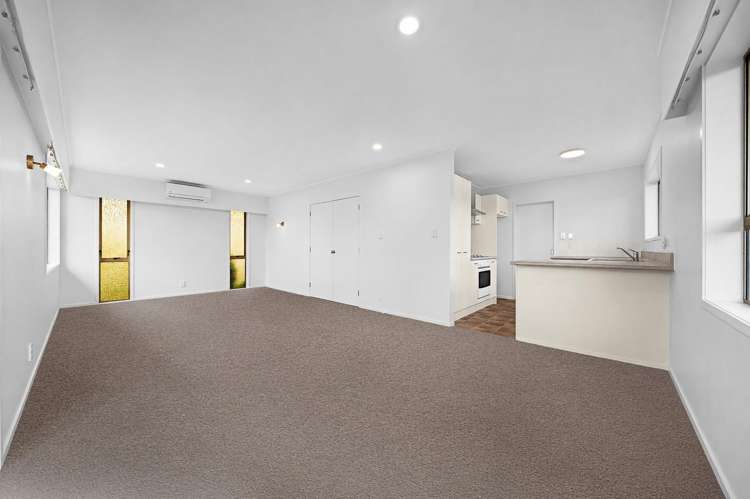 Flat 1/132 Hutchinsons Road Bucklands Beach_8
