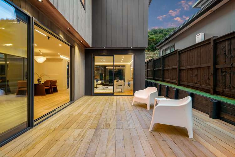 1 Humenga Place Long Bay_34