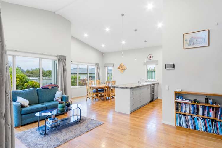 10 The Pheasant Tail Nukuhau_5