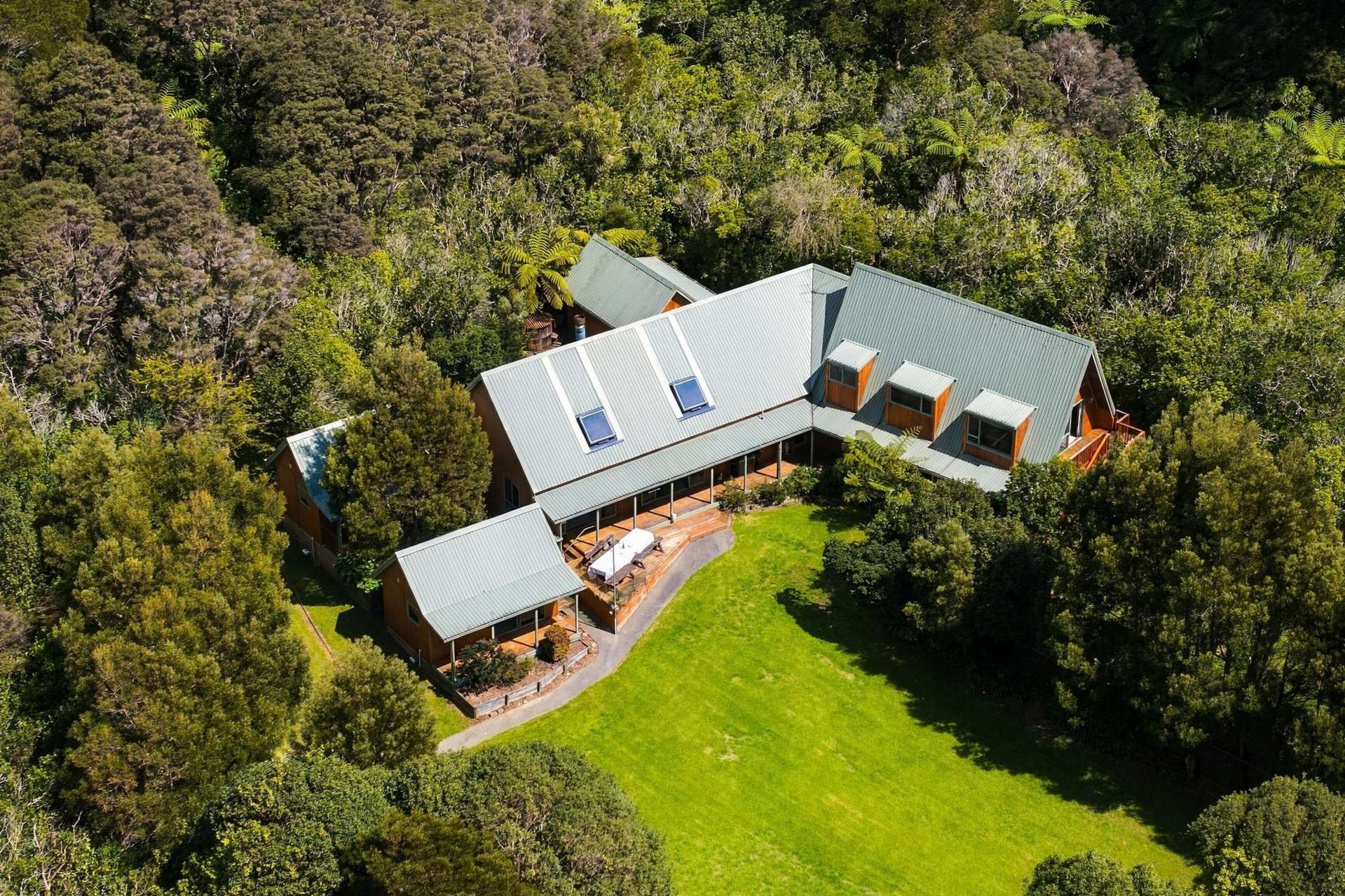 240 Maraetai Bay Marlborough Sounds_0