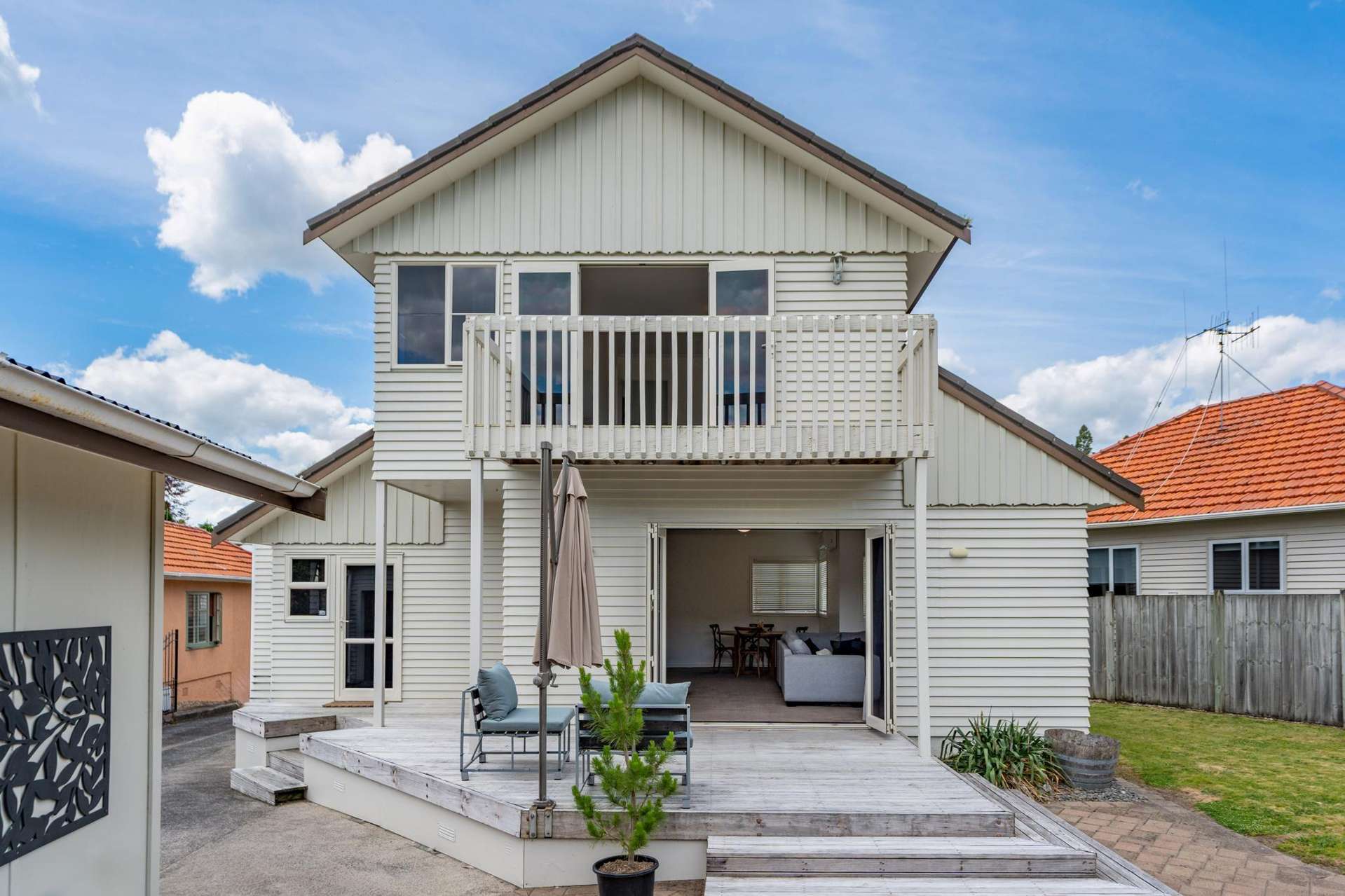 55 Plunket Terrace Hamilton East_0