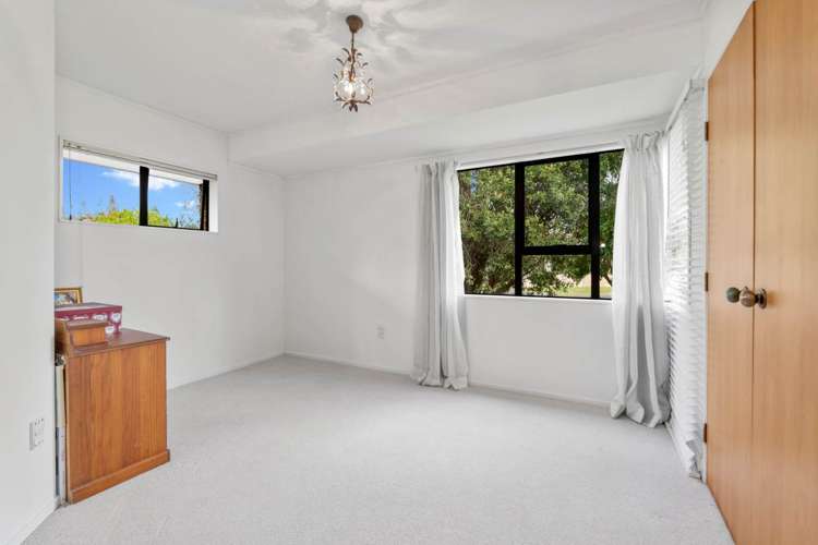 26 Settlers Grove Orewa_11