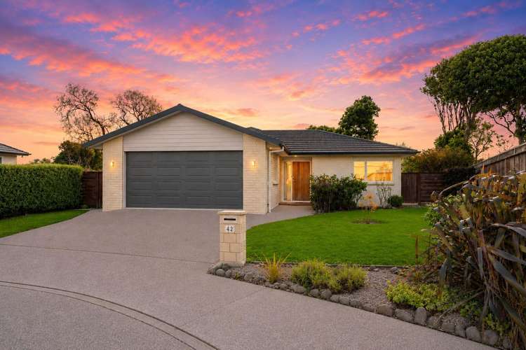 42 Sue Avenue_0
