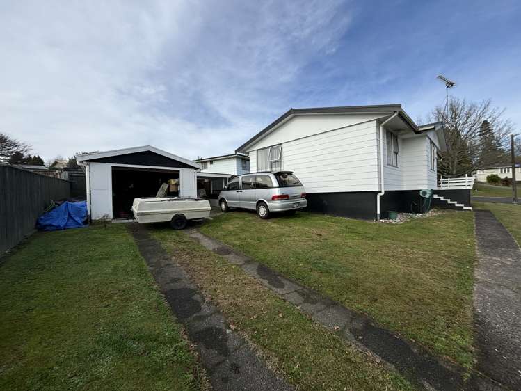 15 Lancaster Crescent Tokoroa_16