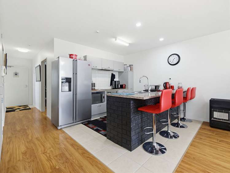2/124 Stancombe Road_3