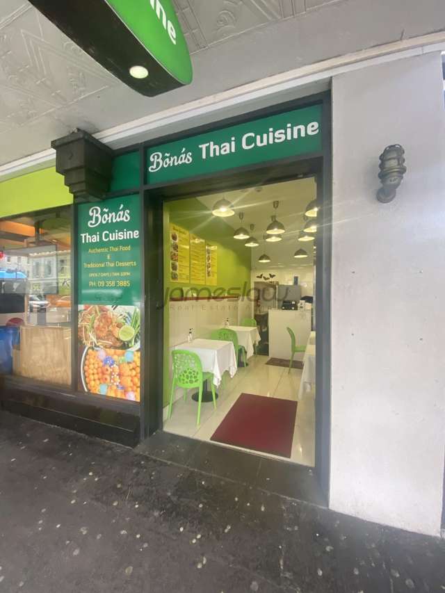 3/8 Commerce Street City Centre_2