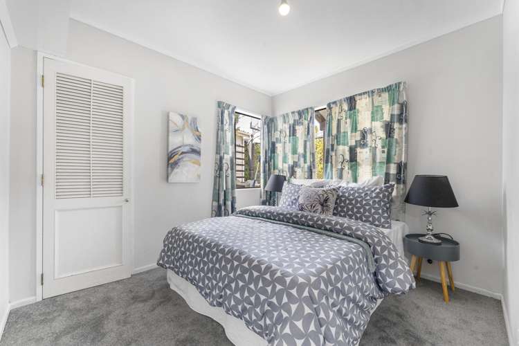 2/2 Monde Place Clover Park_10