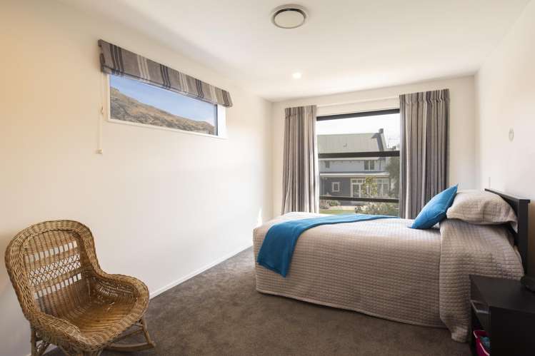 7 Longlands Street Dalefield/Wakatipu Basin_13