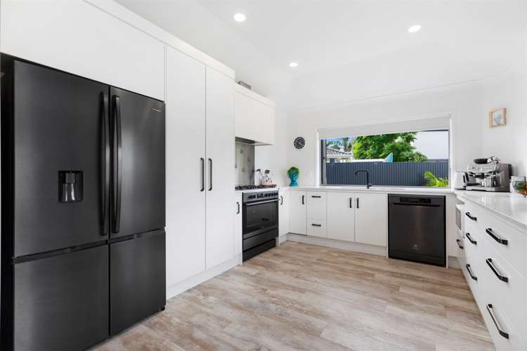 27 Seychelles Drive Papamoa_15