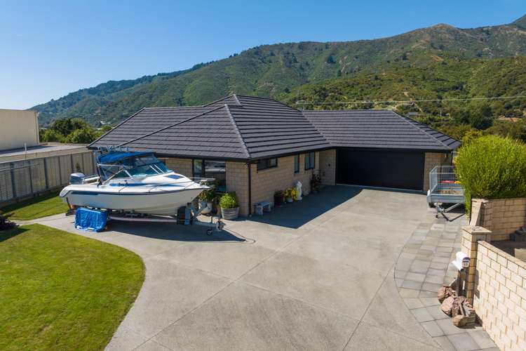 10 Admiralty Place Waikawa_29