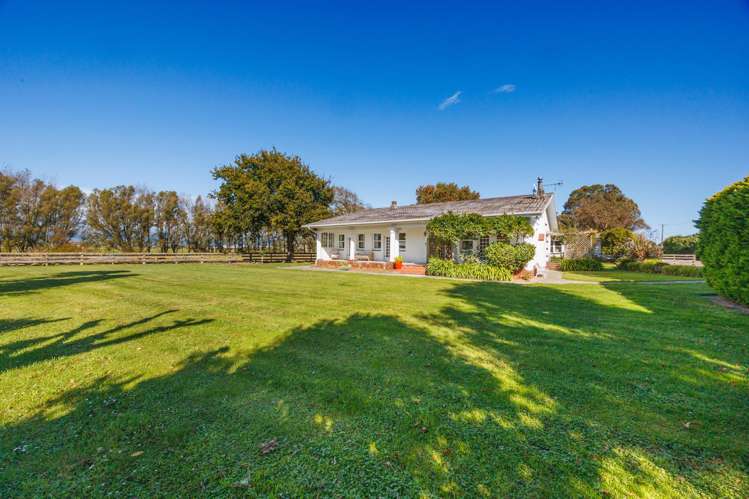 17 Carey Street Longburn_19