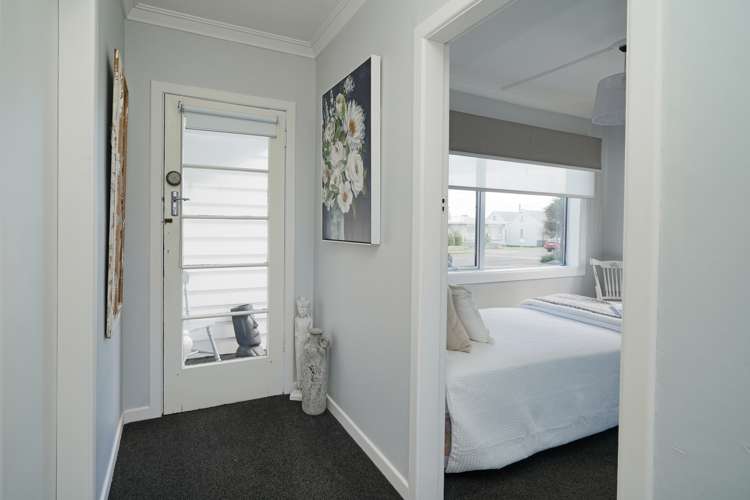 93 Palmerston Street Riverton_9