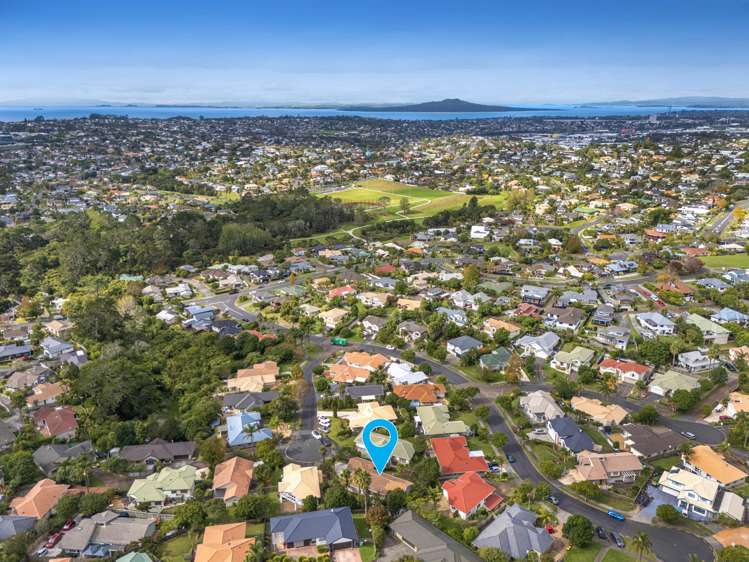 12 Godwin Court Unsworth Heights_17