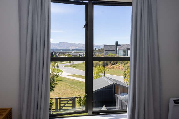 21 Mount Nicholas Avenue Wanaka_11