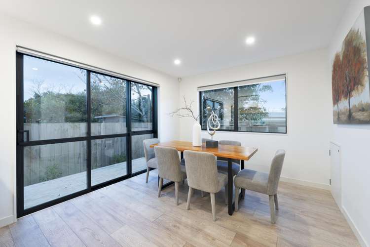 29d Mackenzie Street Te Atatu South_25