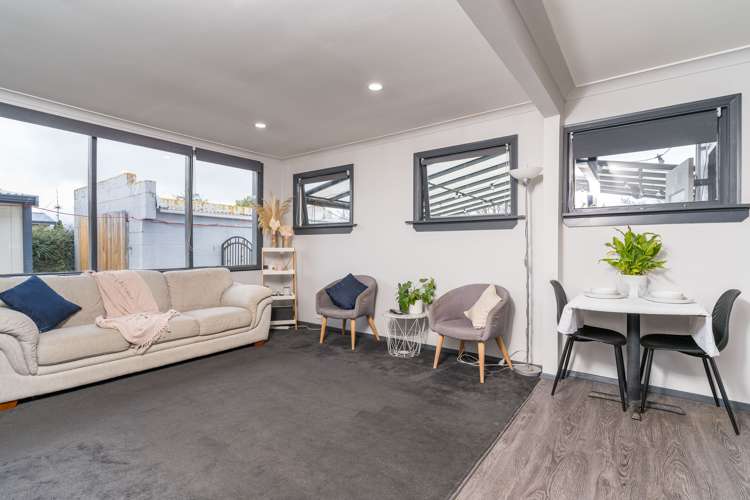 57 Tay Street Mosgiel_8