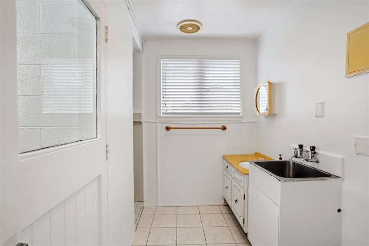 7 Tane Street New Lynn_9