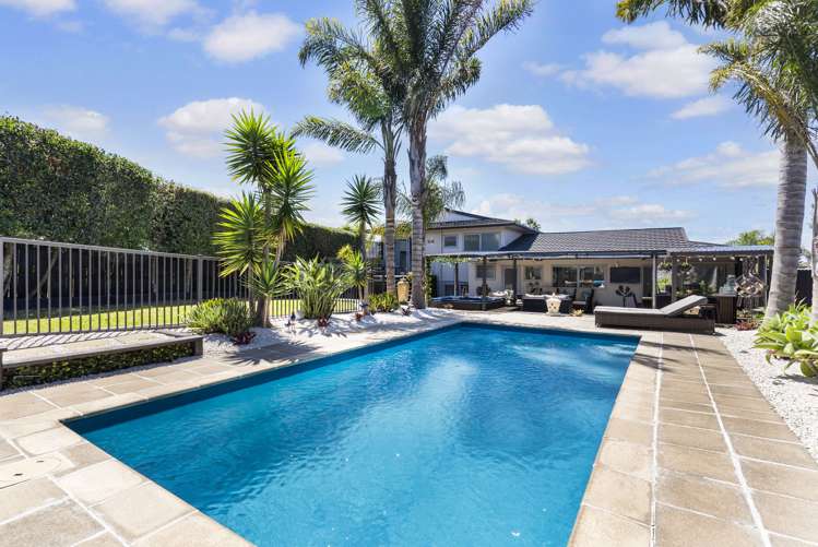 21 Fratley Avenue Farm Cove_19