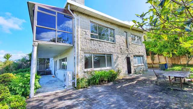 2A Glenvar Close, Torbay, Auckland